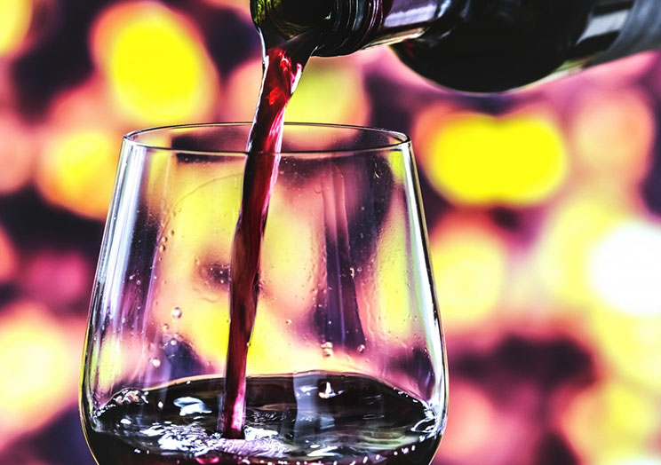 泸州龙城红葡萄酒庄（普通合伙）